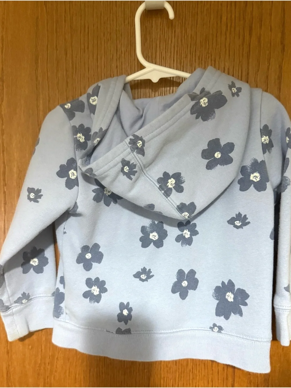 GAP light blue